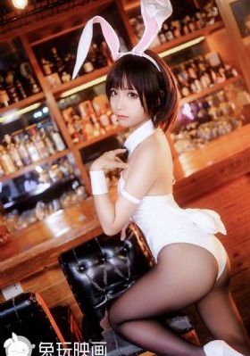 下女 在线_十万网红美女美酱
